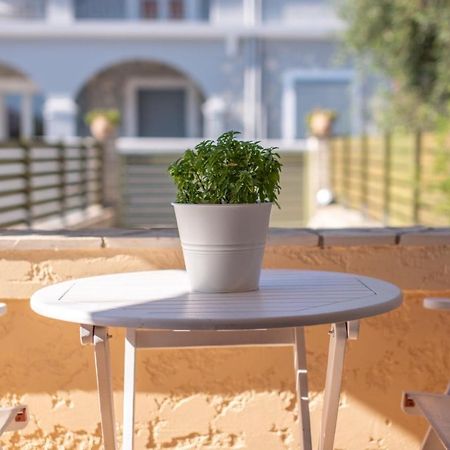 Romanos Apartments Gaios Dış mekan fotoğraf